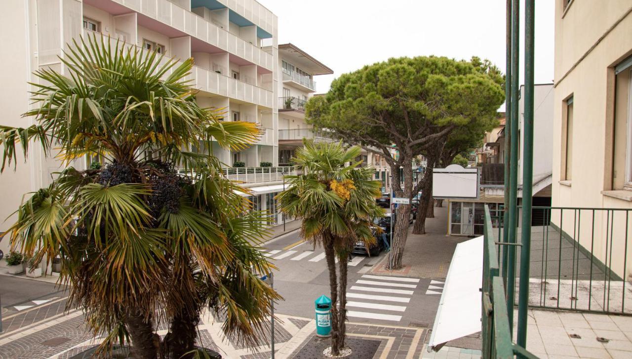 Condominio Sirene Lido di Jesolo Luaran gambar